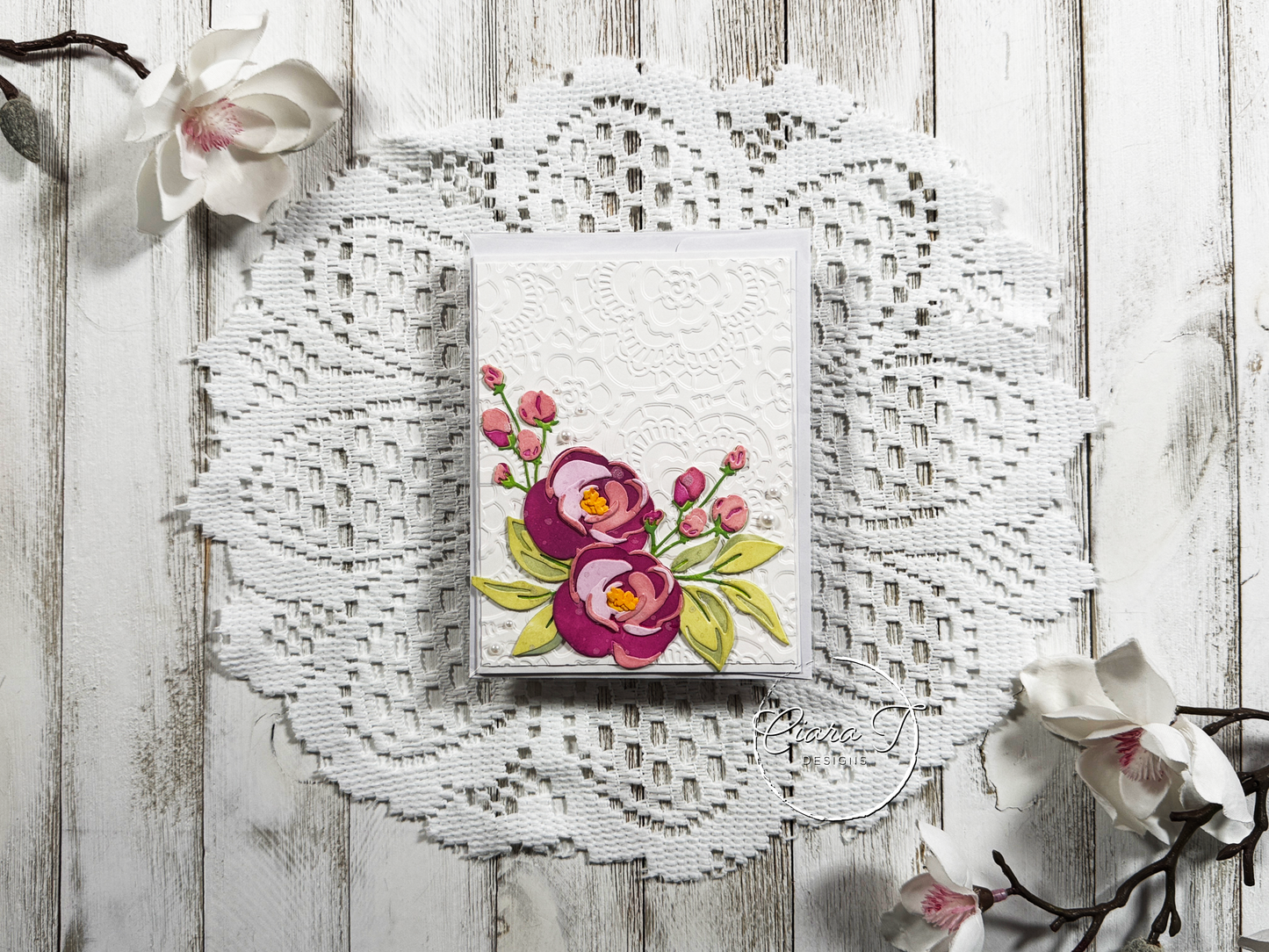 Pink Floral No-Sentiment Card