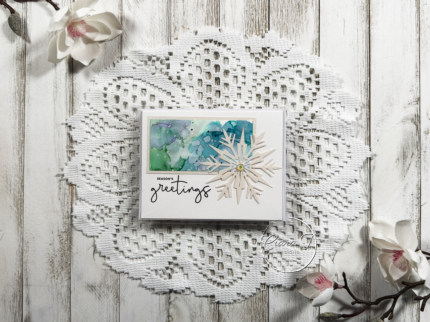Green Alcohol Ink Strip Christmas Card